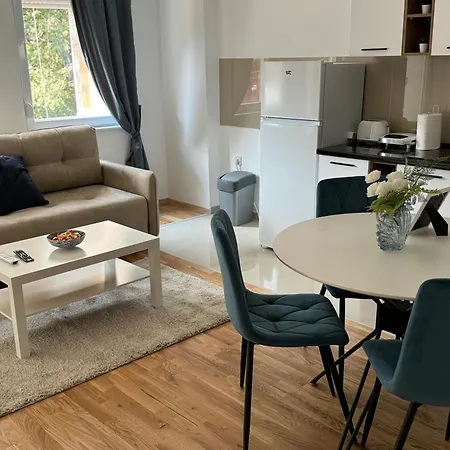 Nn 1 Апартаменти *