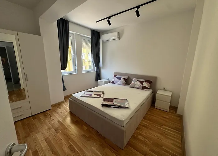 Nn 1 Apartament